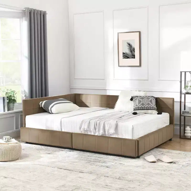 Tagesbett im Mid-Century-Stil, durchgehend, mit Aufbewahrungsschubladen, getufteter Samtpolsterung, Rückenlehne und Armlehnen, Dunkelbraun