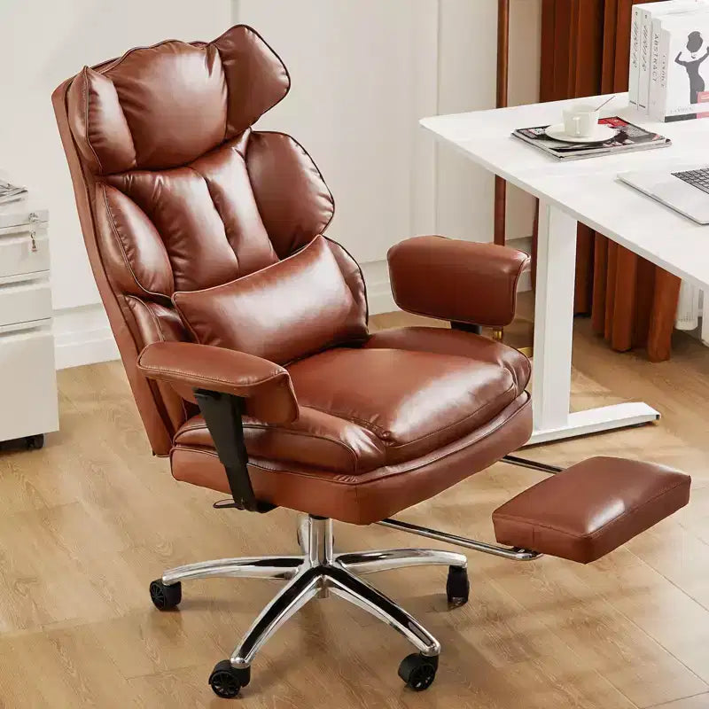 Büro-Chefsessel mit hoher Rückenlehne, ausziehbarer Fußstütze, höhenverstellbar und drehbaren Rollen, ergonomisch