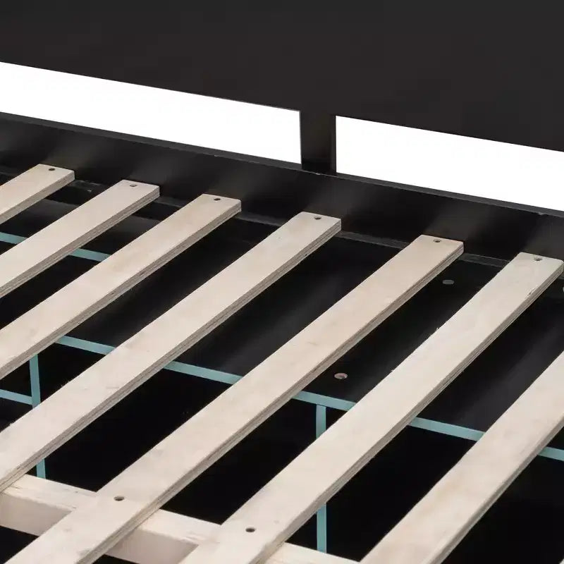 Gaming-Hochbett in voller Größe mit Schreibtisch und RGB-Beleuchtung, Hochbettgestell aus Vollholz mit Kleiderschrank und Staufächern