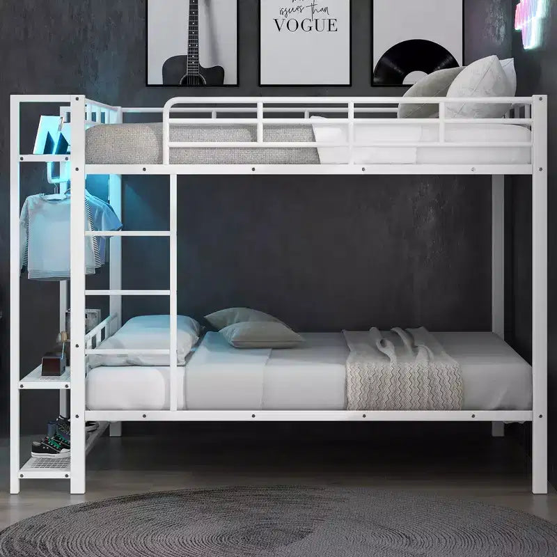Etagenbett aus Metall (Full Over Full) mit Netzablagen und Kleiderhaken, platzsparendes Metallbettgestell mit LED-Beleuchtung