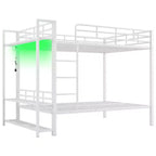 Etagenbett aus Metall (Full Over Full) mit Netzablagen und Kleiderhaken, platzsparendes Metallbettgestell mit LED-Beleuchtung